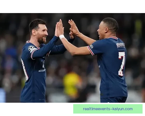 埃因霍温战术解析：稳健防守与迅猛反击并重的战术理念